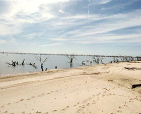 Rufus River - Lightning Ridge Tourism 0