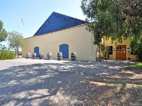 Currency Creek Winery And Restaurant - Lightning Ridge Tourism 1