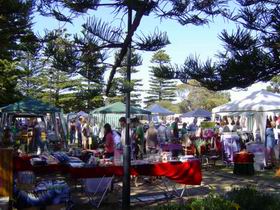 Goolwa Wharf Markets - Lightning Ridge Tourism 1