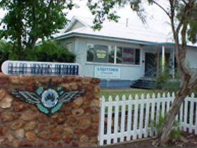 Charleville - Royal Flying Doctor Service Visitor Centre - Lightning Ridge Tourism 3