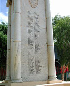 Charleville War Memorial - Lightning Ridge Tourism 2