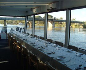 Wentworth River Cruises - Lightning Ridge Tourism 1