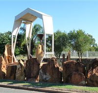 Jericho Crystal Trumpeters - Lightning Ridge Tourism