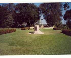 Adelaide River War Cemetery - Lightning Ridge Tourism 3
