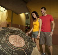 Warradjan Cultural Centre - Lightning Ridge Tourism
