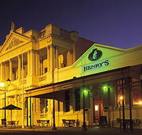 The World Theatre - Lightning Ridge Tourism