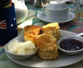 Afternoon Tea At Burnett House - Lightning Ridge Tourism 1