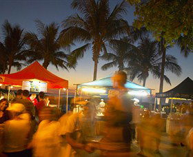 Mindil Beach Sunset Markets - Lightning Ridge Tourism 0