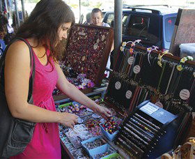 Parap Markets - Lightning Ridge Tourism 5