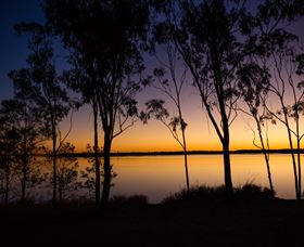 Fairbairn Dam, Lake Maraboon - Lightning Ridge Tourism 1