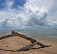 Toolakea Beach - Lightning Ridge Tourism