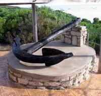 Geltwood Anchor Memorial - Lightning Ridge Tourism