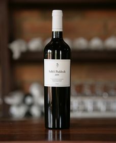 Sally's Paddock At Redbank Winery - Lightning Ridge Tourism 4