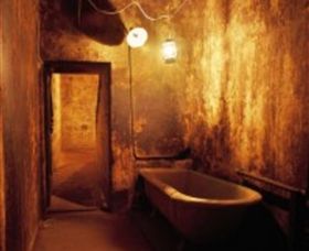 J Ward Museum - Lightning Ridge Tourism 4
