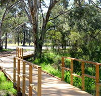 Green Corridor Walking Track - Lightning Ridge Tourism
