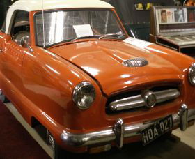 Chrysties Museum - Lightning Ridge Tourism 2