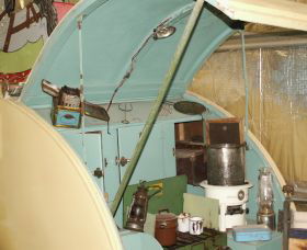 Chrysties Museum - Lightning Ridge Tourism 0