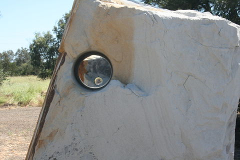 150th Meridian - Lightning Ridge Tourism 1