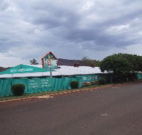 Muzzys Hardware - Lightning Ridge Tourism