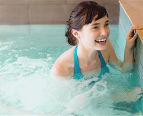 The Mineral Spa - Lightning Ridge Tourism 1