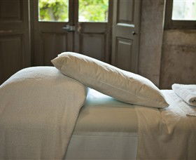 The Mineral Spa - Lightning Ridge Tourism 6