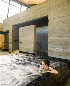 Hepburn Bathhouse & Spa - Lightning Ridge Tourism 4