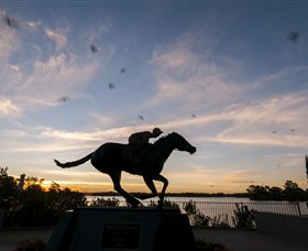 Black Caviar Statue - Lightning Ridge Tourism 0