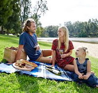 Wagga Beach - Lightning Ridge Tourism