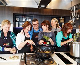 Food I Am Cooking School - Lightning Ridge Tourism 1