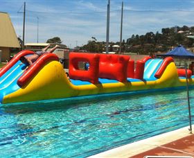 Oasis Regional Aquatic Centre - Lightning Ridge Tourism 3