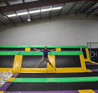 Jump n Putt - Lightning Ridge Tourism