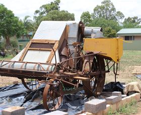 Ed's Old Farm Machinery Museum - Lightning Ridge Tourism 1