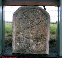 King Togees Grave - Lightning Ridge Tourism
