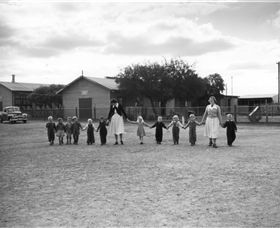 Benalla Migrant Camp Exhibition - Lightning Ridge Tourism 6
