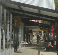 The Coffee Store  Rambling Rose - Lightning Ridge Tourism