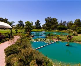 Howlong Country Golf Club - Lightning Ridge Tourism 0