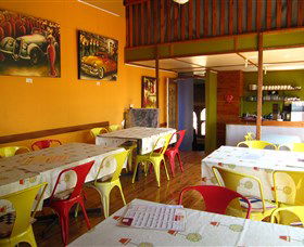 Cargo Road Wines - Lightning Ridge Tourism 3