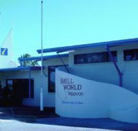 Shell World Yeppoon - Lightning Ridge Tourism