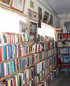 The Last Post Bookshop - Lightning Ridge Tourism 1