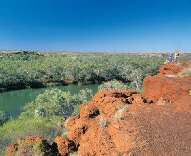  Lightning Ridge Tourism