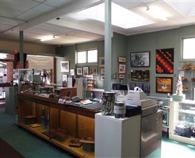 ArtSpace Wonthaggi - Lightning Ridge Tourism 0