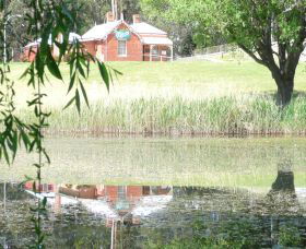 Queanbeyan Art Society - Lightning Ridge Tourism 0