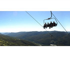 Kosciuszko Express Chairlift - Lightning Ridge Tourism 0