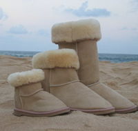 Blue Mountains Ugg Boots - Lightning Ridge Tourism