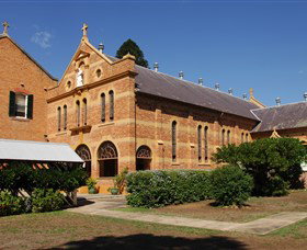 Sacred Spaces At The Sisters Of Mercy Convent - Lightning Ridge Tourism 3