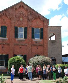 Sacred Spaces At The Sisters Of Mercy Convent - Lightning Ridge Tourism 7