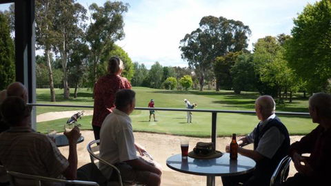 Queanbeyan Golf Club - Lightning Ridge Tourism 2