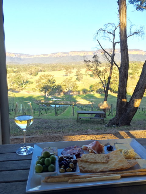 Dryridge Estate - Lightning Ridge Tourism 3