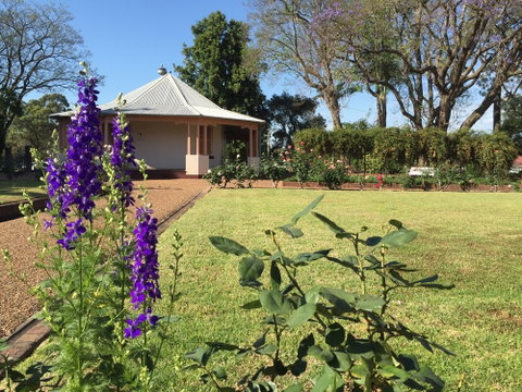 Sacred Spaces At The Sisters Of Mercy Convent - Lightning Ridge Tourism 15