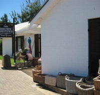 The Brown Shutter - Lightning Ridge Tourism
